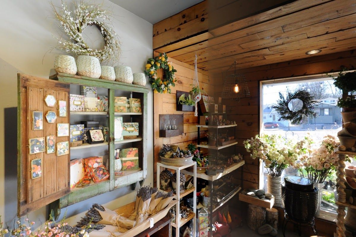 Gift shop inside Garden Heights Nursery